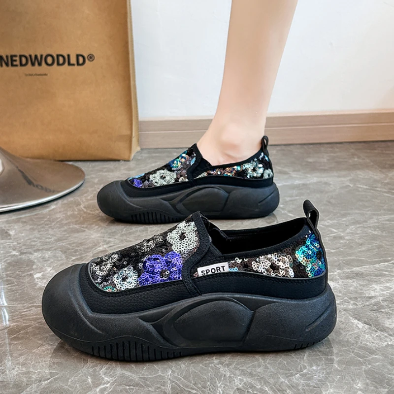 Women's Single Shoes Spring Autumn New Mesh Matching Color Sequin Sportsshoes Casual Comfort Increase Wear-resistant Board Shoes
Women's Single Shoes Spring Autumn New Mesh Matching Color Sequin Sportsshoes Casual Comfort Increase Wear-resistant Board Shoes