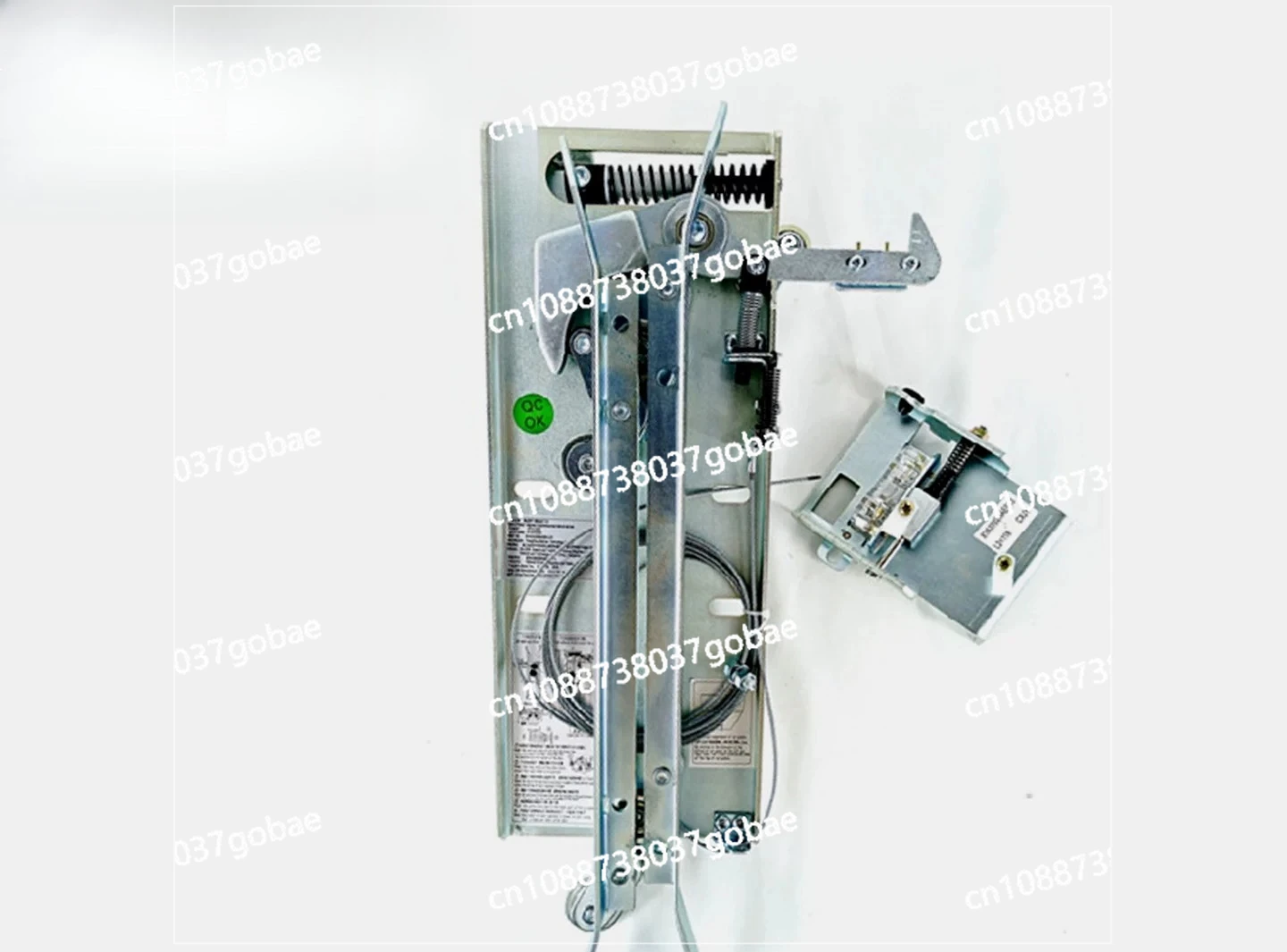Elevator integrated car door lock synchronous door XTA-CS02 L1 = 57 67 72
Elevator integrated car door lock synchronous door XTA-CS02 L1 = 57 67 72