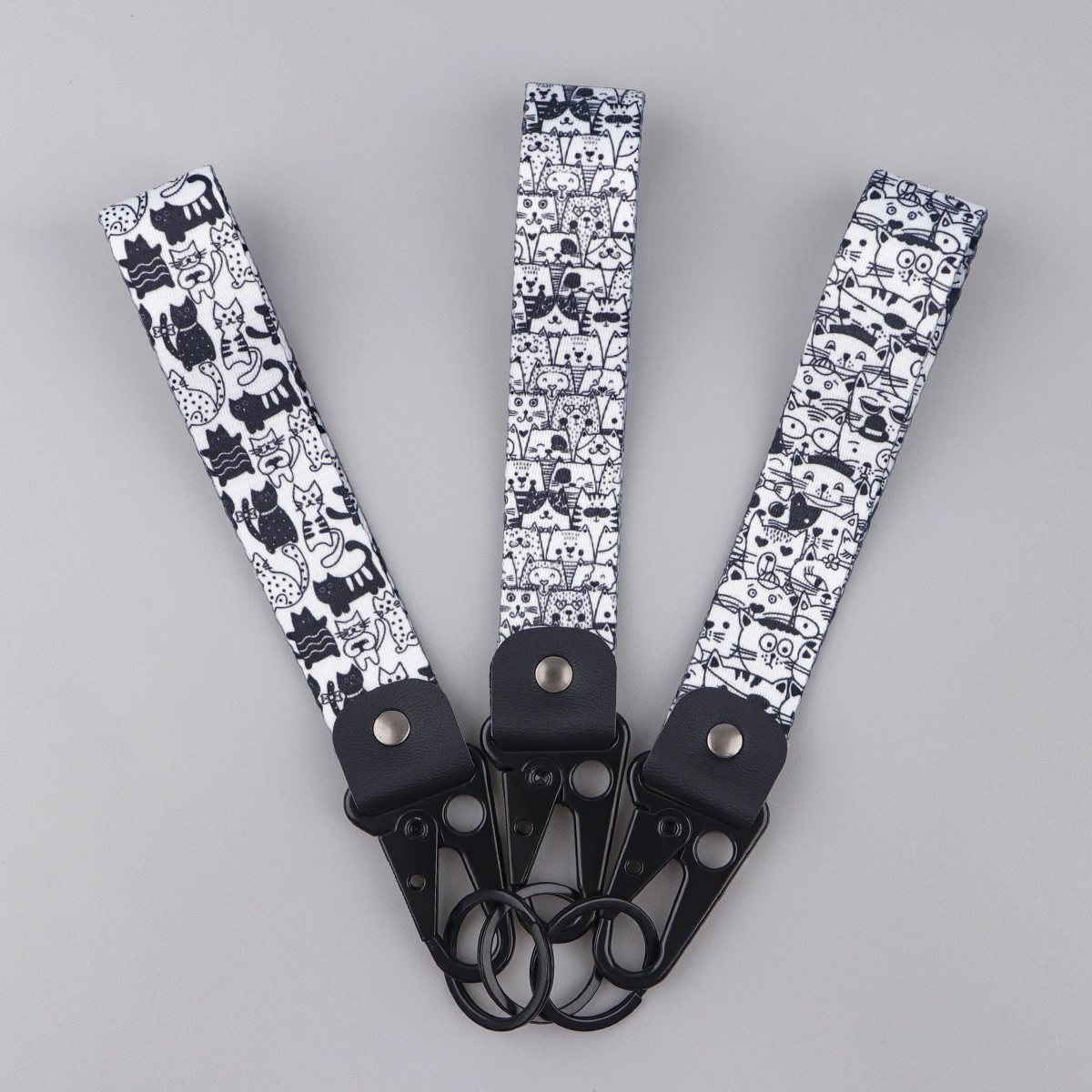 Lovely Cat Eagle Beak Keychain Animal Short Lanyards Used in Phone Rope Badge Holder USB Pendant Portable Key Lanyard
Lovely Cat Eagle Beak Keychain Animal Short Lanyards Used in Phone Rope Badge Holder USB Pendant Portable Key Lanyard