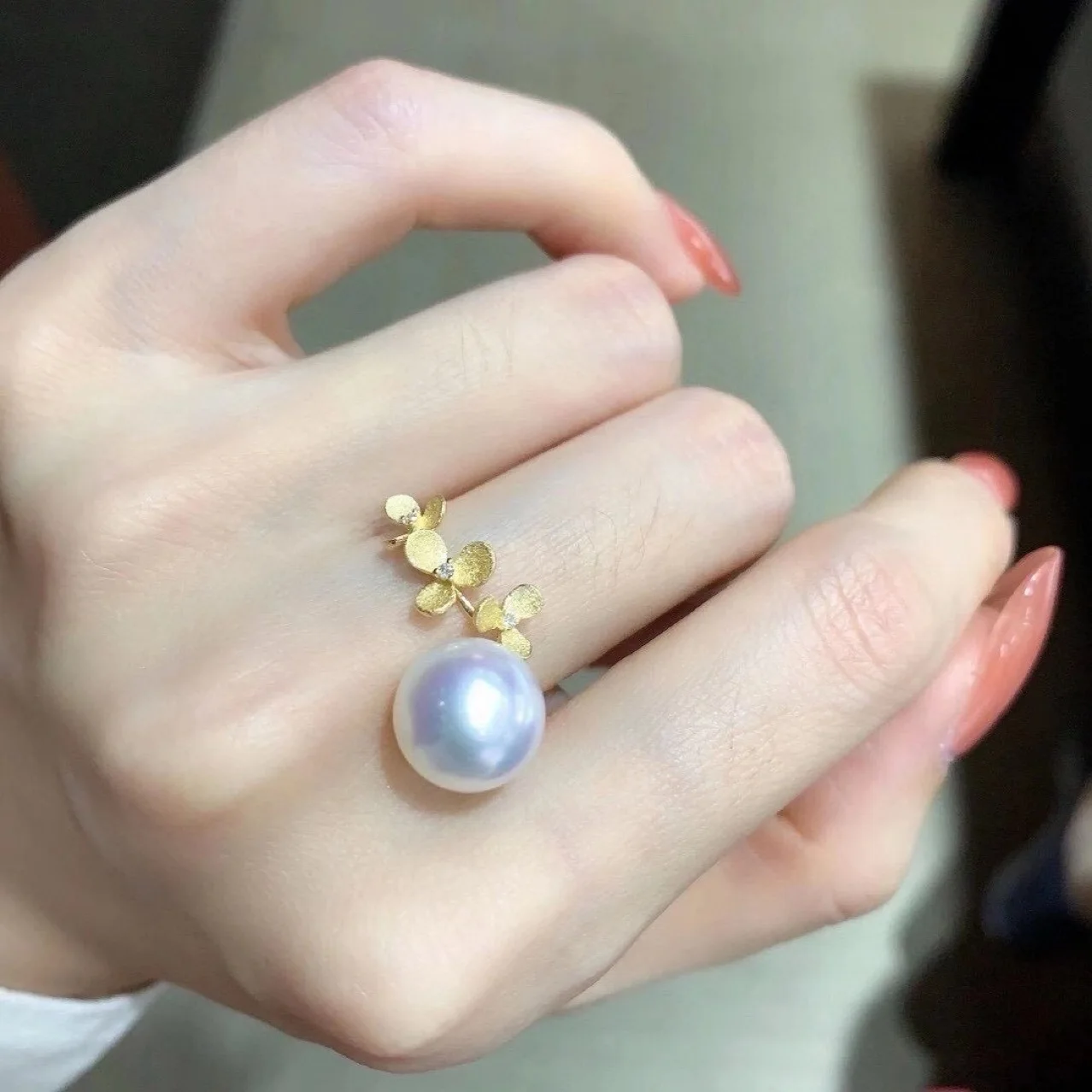 Frosted Flower Pearl Ring S925 Silver 9-10mm Natural Freshwater Pearl Ring Nearly Round
Frosted Flower Pearl Ring S925 Silver 9-10mm Natural Freshwater Pearl Ring Nearly Round