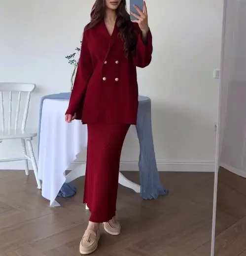Women's Two-Piece Set 2025 New French Style Solid Color Commuter Button Open Skirt Set Simple Commuting Style Elegant Skirt Set
Women's Two-Piece Set 2025 New French Style Solid Color Commuter Button Open Skirt Set Simple Commuting Style Elegant Skirt Set