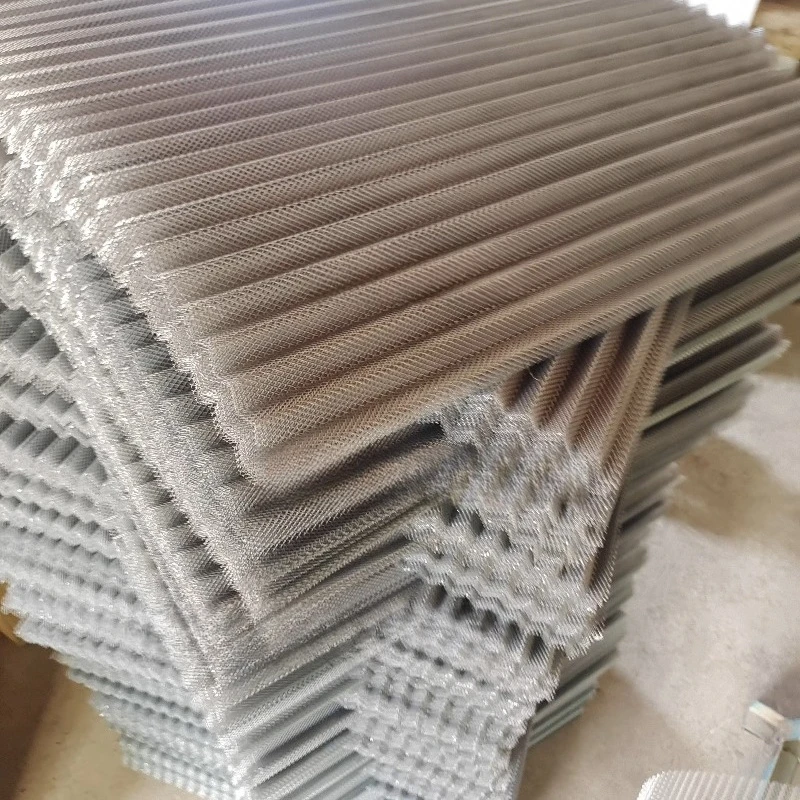 Stainless Steel Foldable Filter Screen Wave Corrugated Filter for Vent Dust Removal
Stainless Steel Foldable Filter Screen Wave Corrugated Filter for Vent Dust Removal