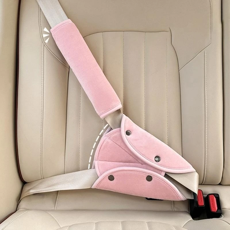 Дышащий плюшевый чехол на ремень безопасности для детей повышает комфорт и защиту во время поездки на автомобиле, обеспечивает
Дышащий плюшевый чехол на ремень безопасности для детей повышает комфорт и защиту во время поездки на автомобиле, обеспечивает