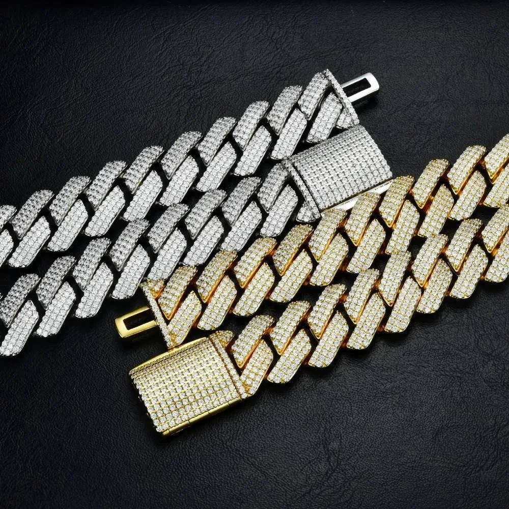 Pass Diamond Tester GRA Hip Hop S925 Silver Iced Out Bling 3 Rows 14mm 16mm 18mm 20mm VVS Moissanite Cuban Link Chain For Men
Pass Diamond Tester GRA Hip Hop S925 Silver Iced Out Bling 3 Rows 14mm 16mm 18mm 20mm VVS Moissanite Cuban Link Chain For Men