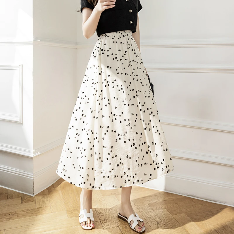 2022 New Spring Summer Women High Waist Slim Long Skirt Korean Chic Sweet Small Floral A-Line Umbrella Skirt
2022 New Spring Summer Women High Waist Slim Long Skirt Korean Chic Sweet Small Floral A-Line Umbrella Skirt