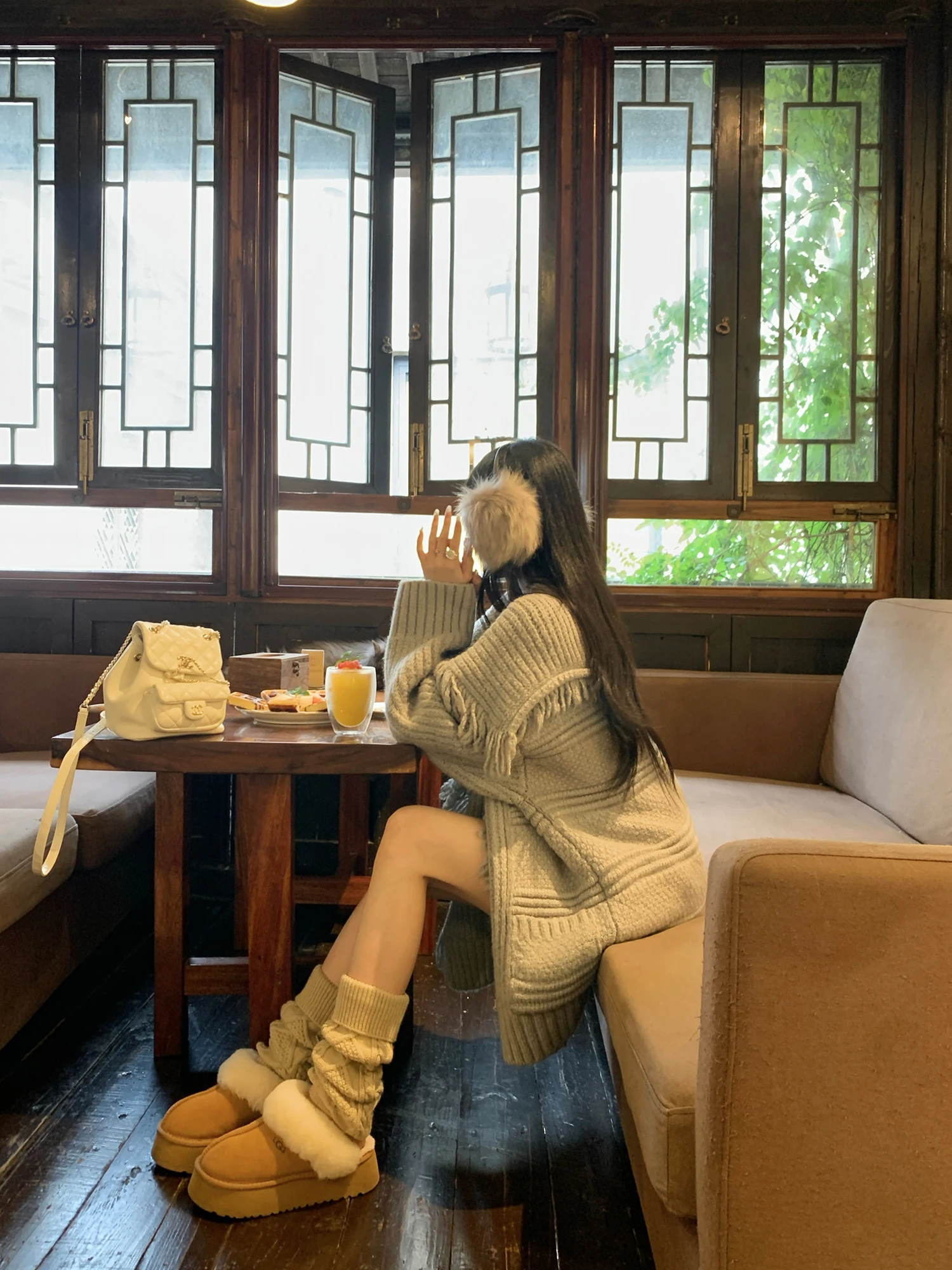 Autumn White Pear Sweater Jaet Loose Fit Thiened Long Sve Cardigan Sle Commute Faion Women's Premium Knitwear
Autumn White Pear Sweater Jaet Loose Fit Thiened Long Sve Cardigan Sle Commute Faion Women's Premium Knitwear