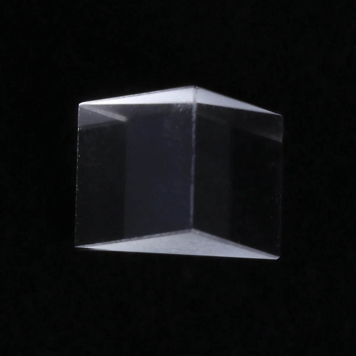 Glass Right Angle Prism Small Optical Glass Crystal Clear Scratch Free Photo Triangular Lightweight Photography Science
Glass Right Angle Prism Small Optical Glass Crystal Clear Scratch Free Photo Triangular Lightweight Photography Science