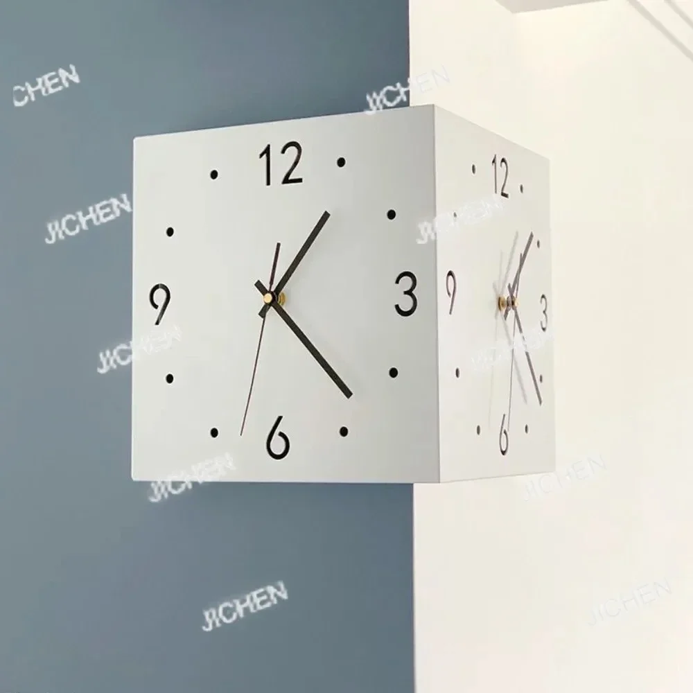 ZQ Креативные настенные часы с датчиком света, квадратные простые двусторонние угловые настенные часы со шкалой арабских цифр, аналоговые бесшумные настенные часы
ZQ Креативные настенные часы с датчиком света, квадратные простые двусторонние угловые настенные часы со шкалой арабских цифр, аналоговые бесшумные настенные часы