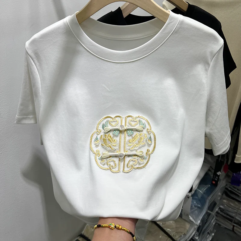 New Spring Women's Short Sleeve T-Shirt Embroidered Button Decorative Inner Wear Base Shirt round Neck Cotton Blend Top
New Spring Women's Short Sleeve T-Shirt Embroidered Button Decorative Inner Wear Base Shirt round Neck Cotton Blend Top
