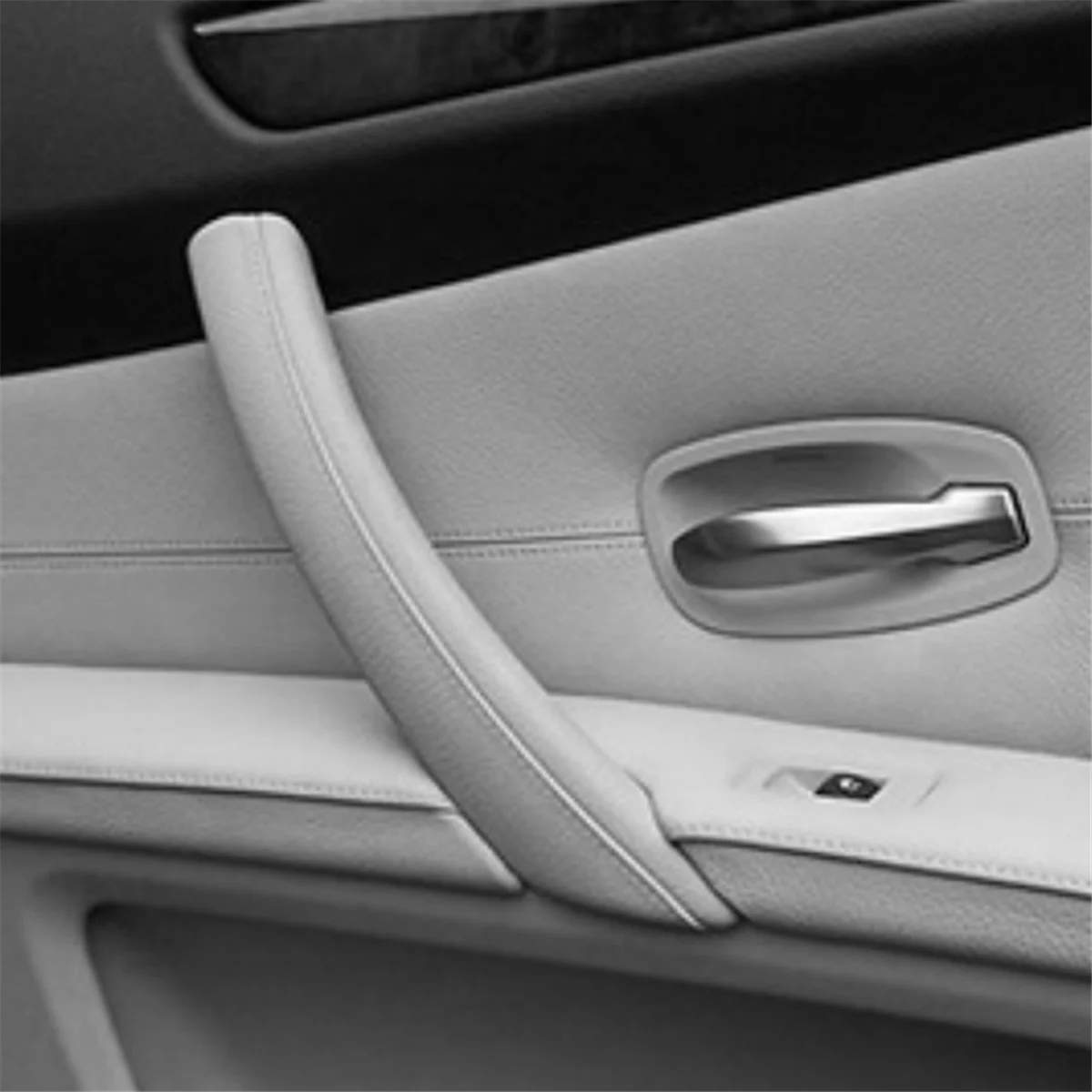 Car Right Side Front Door Inner Pull Handle Armrest Cover Assembly 51416983672 for BMW E60 E61 2006-2010 LHD Grey
Car Right Side Front Door Inner Pull Handle Armrest Cover Assembly 51416983672 for BMW E60 E61 2006-2010 LHD Grey