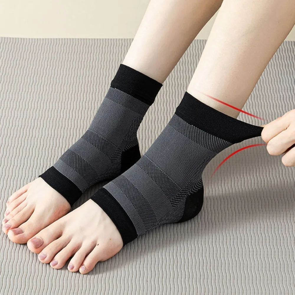 Компрессионные спортивные компрессионные носки для защиты лодыжки, защита от растяжений, уменьшение вибрации, компрессионные носки, защита суставов, эластичная защита лодыжки
Компрессионные спортивные компрессионные носки для защиты лодыжки, защита от растяжений, уменьшение вибрации, компрессионные носки, защита суставов, эластичная защита лодыжки