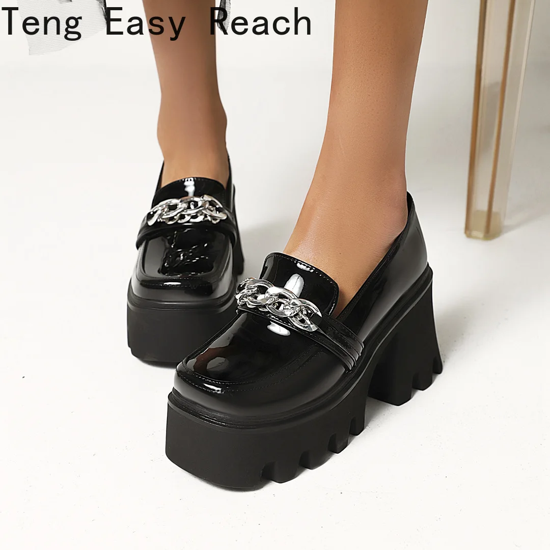 Square Toe Metal Chain Platform Street Trendy Shoes Super High Thick Heel Waterproof Platform Unisex Punk Style Fashion Pumps
Square Toe Metal Chain Platform Street Trendy Shoes Super High Thick Heel Waterproof Platform Unisex Punk Style Fashion Pumps