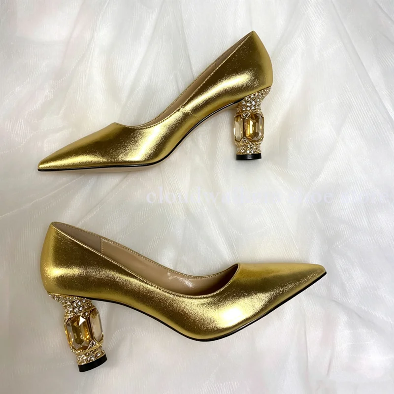 Women’S Luxury Rhinestone Crystal Block Heel Dress Shoes Shiny Gold Matte Black Pointed Toe Slip On Pumps Suitable for Office
Women’S Luxury Rhinestone Crystal Block Heel Dress Shoes Shiny Gold Matte Black Pointed Toe Slip On Pumps Suitable for Office