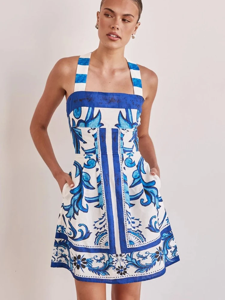 2025 Summer Fashion New Women's Elegant New Printed Bohemian Dress Short Vacation Strap Hot Girl Sexy Color Blocked Dress
2025 Summer Fashion New Women's Elegant New Printed Bohemian Dress Short Vacation Strap Hot Girl Sexy Color Blocked Dress