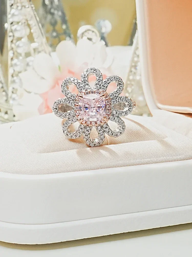 Light luxury 925 sterling silver flower temperament ring, high carbon diamond temperament niche wedding jewelry wholesale
Light luxury 925 sterling silver flower temperament ring, high carbon diamond temperament niche wedding jewelry wholesale