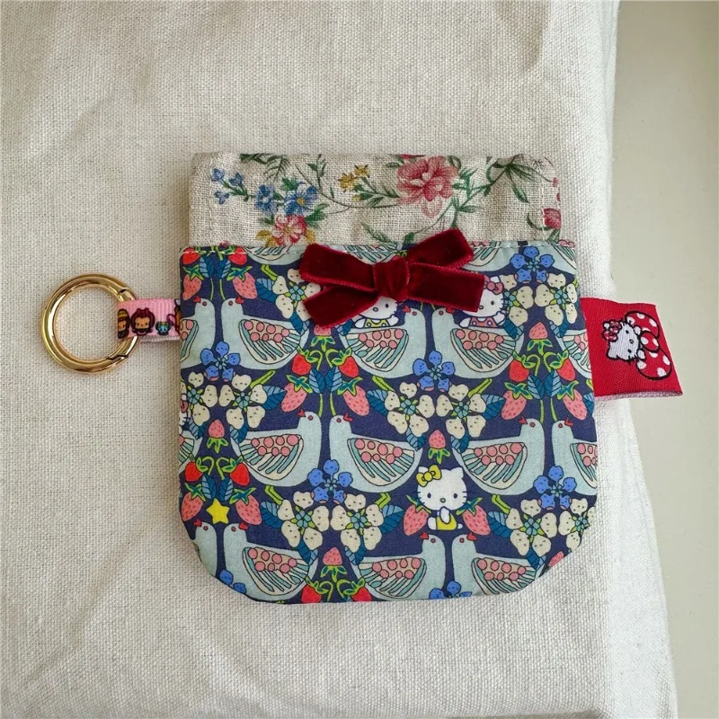 Hello Kitty Keychain Card Bag Cute Anime Women Accessories Floral Printed Cotton Change Earphones Toy Storage Bag Gift Wholesale
Hello Kitty Keychain Card Bag Cute Anime Women Accessories Floral Printed Cotton Change Earphones Toy Storage Bag Gift Wholesale