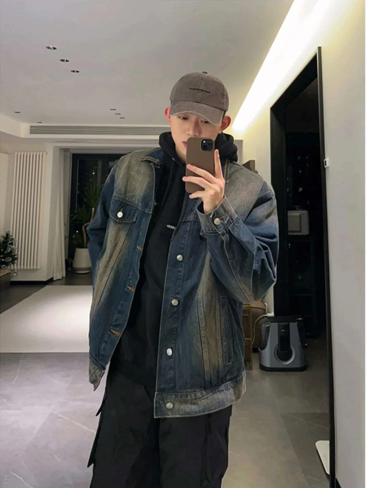 American Retro Heavyweight Men's Denim Jacket Spring Autumn Trendy Loose Jeans Clothes 2024 New Workwear Jacket
American Retro Heavyweight Men's Denim Jacket Spring Autumn Trendy Loose Jeans Clothes 2024 New Workwear Jacket