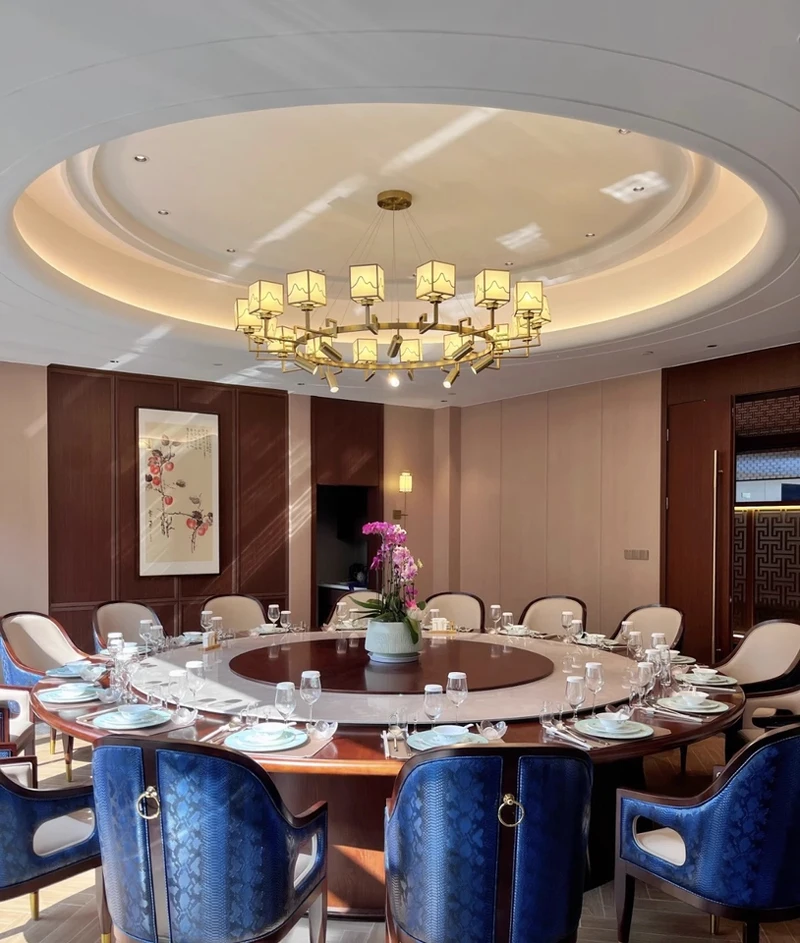 Роскошный ресторан, светодиодная люстра, прожектор в китайском стиле, гостиничная коробка, клубные подвесные светильники, освещение для частных помещений заподлицо
Роскошный ресторан, светодиодная люстра, прожектор в китайском стиле, гостиничная коробка, клубные подвесные светильники, освещение для частных помещений заподлицо