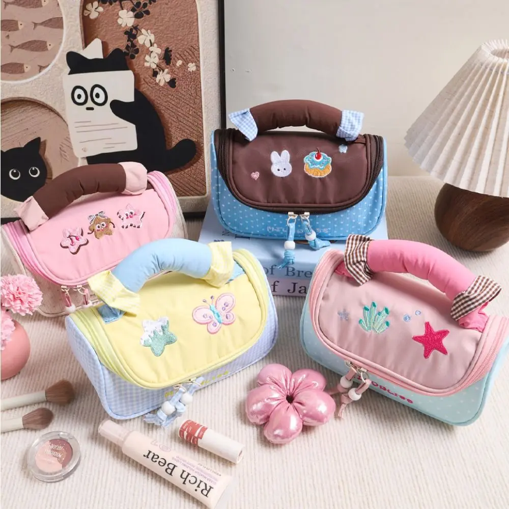 Large Capacity Handheld Makeup Bag Candy Color Multifunctional Pencil Case Stationery Organizer Aesthetic Pencil Pouch Student
Large Capacity Handheld Makeup Bag Candy Color Multifunctional Pencil Case Stationery Organizer Aesthetic Pencil Pouch Student