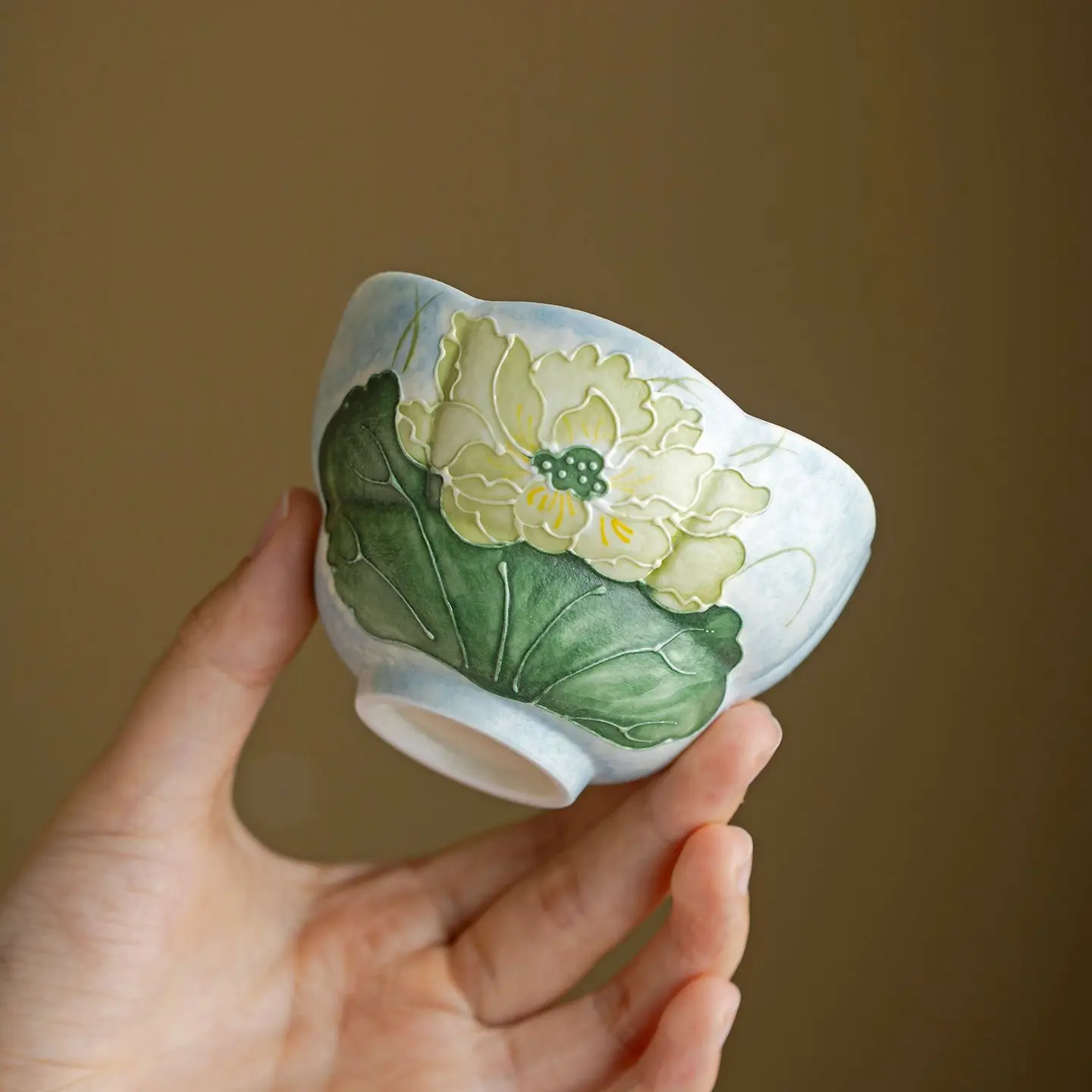 Rock Mine White Hand-Painted Pile Porcelain Cup Underglaze Color New Chinese Tea Set Flower Mouth Household Single
Rock Mine White Hand-Painted Pile Porcelain Cup Underglaze Color New Chinese Tea Set Flower Mouth Household Single