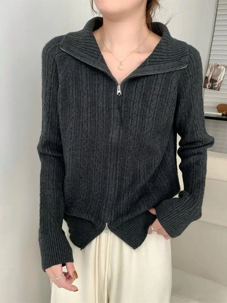 Autumn Winter French Fashion Solid Zipper Short Twists Sweater Women Elegant Long Sleeve Festival Knitted Tops Streetwear simple
Autumn Winter French Fashion Solid Zipper Short Twists Sweater Women Elegant Long Sleeve Festival Knitted Tops Streetwear simple