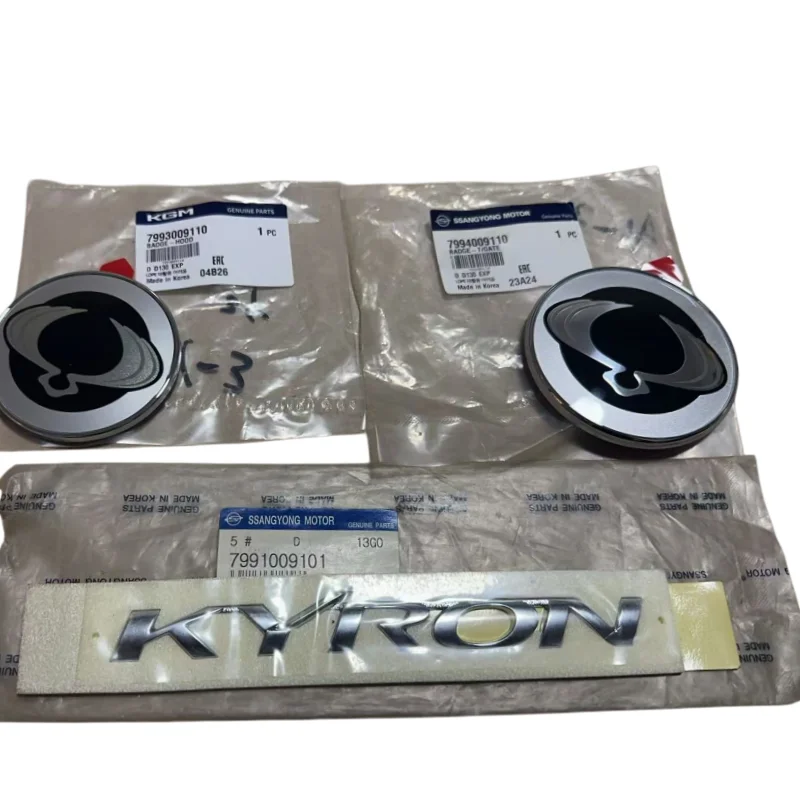 7993009110/7994009110/7991009101/Original KYRON front and rear logo set from 2007 to 2014
7993009110/7994009110/7991009101/Original KYRON front and rear logo set from 2007 to 2014