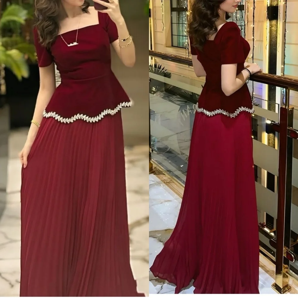 Customized Jersey Rhinestone Square Neck Pleat A-line Red Long Dresses Bespoke Occasion Party Gown Elegant Sizes Available
Customized Jersey Rhinestone Square Neck Pleat A-line Red Long Dresses Bespoke Occasion Party Gown Elegant Sizes Available