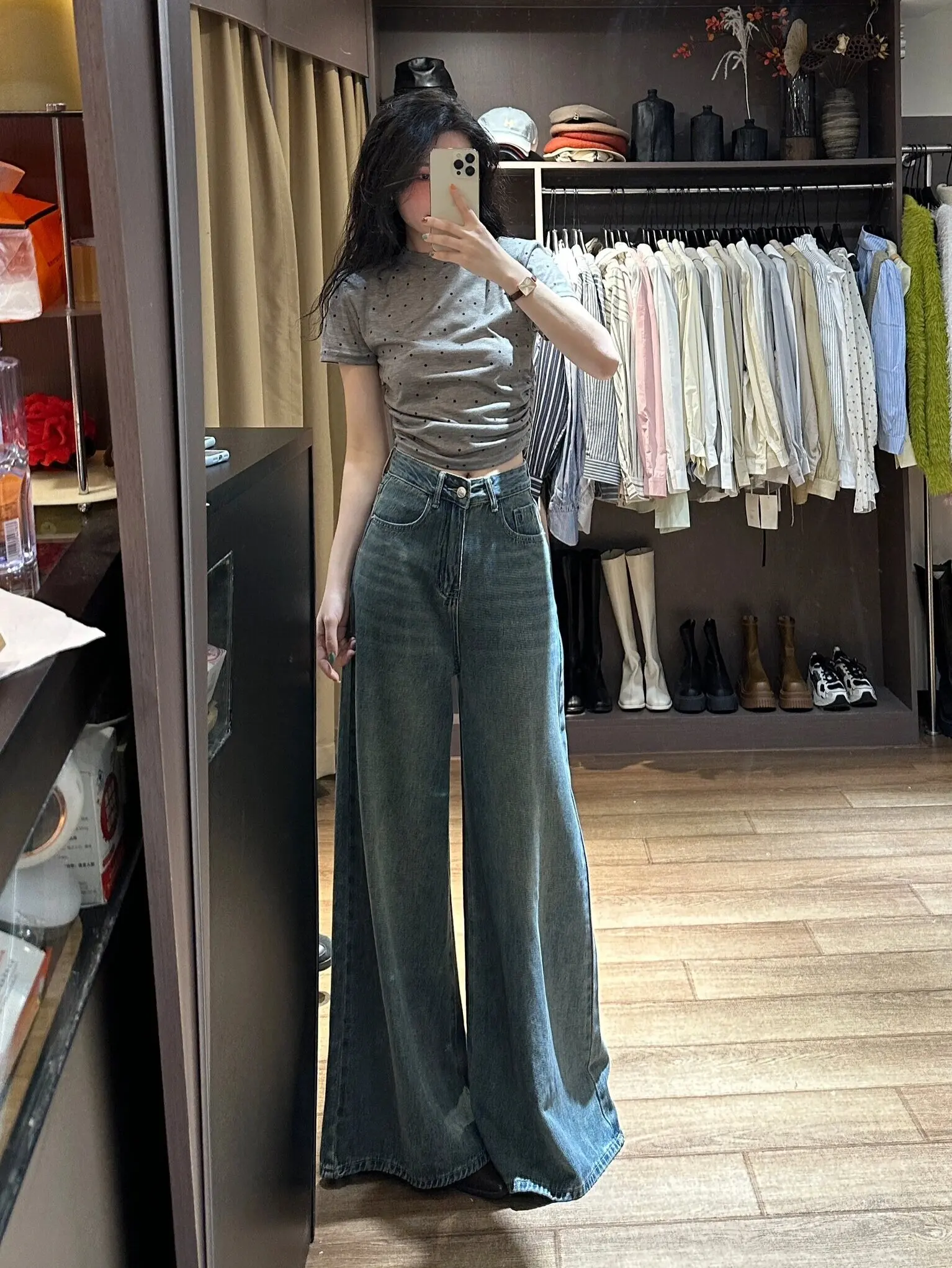 Retro Distressed Wide Leg Denim Skirt High Waist Straight Long Pants Women Spring Summer New Style Loose Slimming Versatile J...
Retro Distressed Wide Leg Denim Skirt High Waist Straight Long Pants Women Spring Summer New Style Loose Slimming Versatile J...