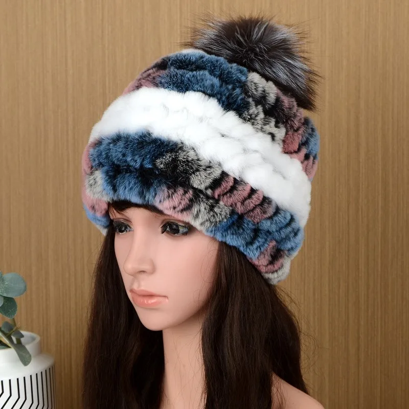 Fashionable high-top fur and wool woven hat women's ear guards thickened denser pom-pom cover for warmth
Fashionable high-top fur and wool woven hat women's ear guards thickened denser pom-pom cover for warmth