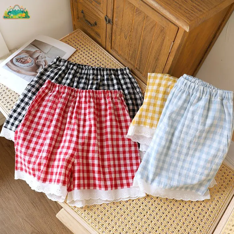 Summer cloud cotton plaid home shorts women's lace patchwork pajamas, thin big pants, home pants, school girls
Summer cloud cotton plaid home shorts women's lace patchwork pajamas, thin big pants, home pants, school girls