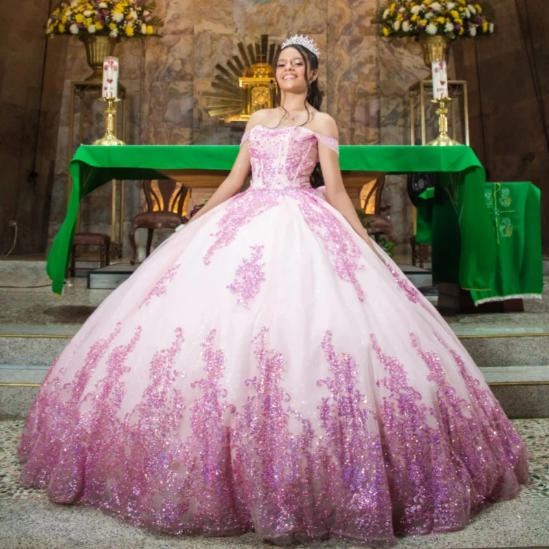 Pink Shiny Quinceanera Dresses Sequin Applique Lace Beading Crystal Bow Corset Tull Princess Off The Shoulder Sweet 16 Dress
Pink Shiny Quinceanera Dresses Sequin Applique Lace Beading Crystal Bow Corset Tull Princess Off The Shoulder Sweet 16 Dress