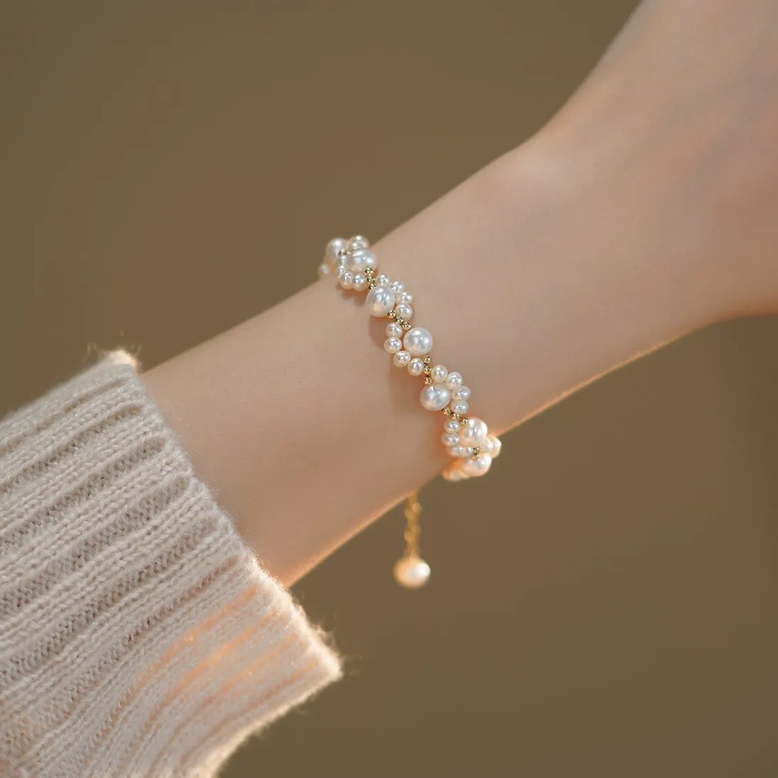 Cat Paw Freshwater Pearl 14K Gold Filled Bracelet Niche Design Luxury Temperament Fashion Handchain Gift For Women Girls
Cat Paw Freshwater Pearl 14K Gold Filled Bracelet Niche Design Luxury Temperament Fashion Handchain Gift For Women Girls