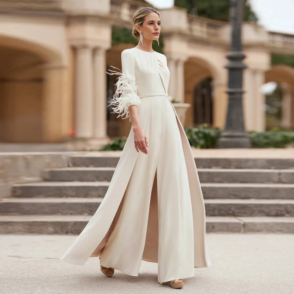 Elegant A-Line Evening Dresses Jewel Neck 3/4 Sleeves Wedding Party Gowns Feather Floor Length 2024 Fashionable فساتين السهرة
Elegant A-Line Evening Dresses Jewel Neck 3/4 Sleeves Wedding Party Gowns Feather Floor Length 2024 Fashionable فساتين السهرة