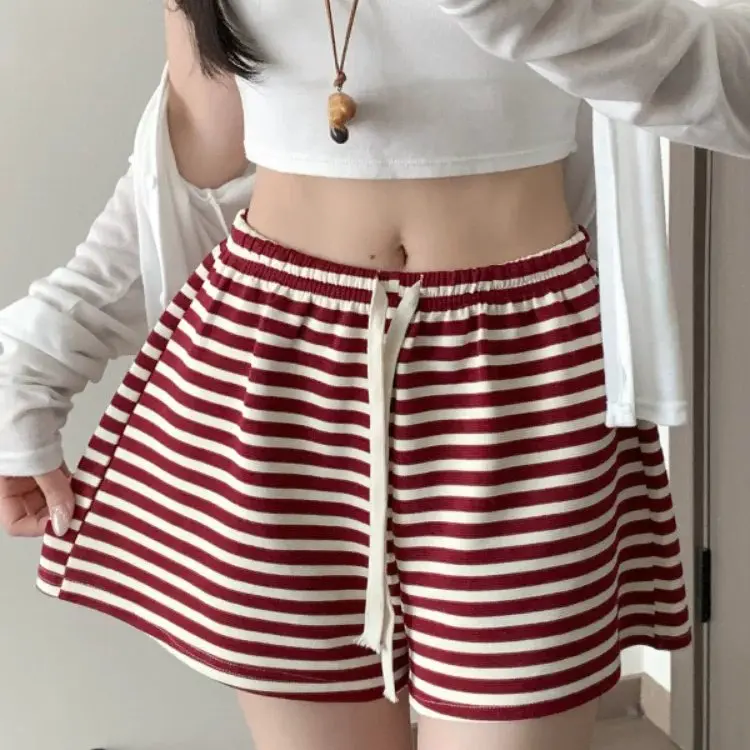 Summer Casual Striped Wide Leg Pants American Style Loose Sports Shorts Versatile Loose Feeling Straight Cut Trousers
Summer Casual Striped Wide Leg Pants American Style Loose Sports Shorts Versatile Loose Feeling Straight Cut Trousers