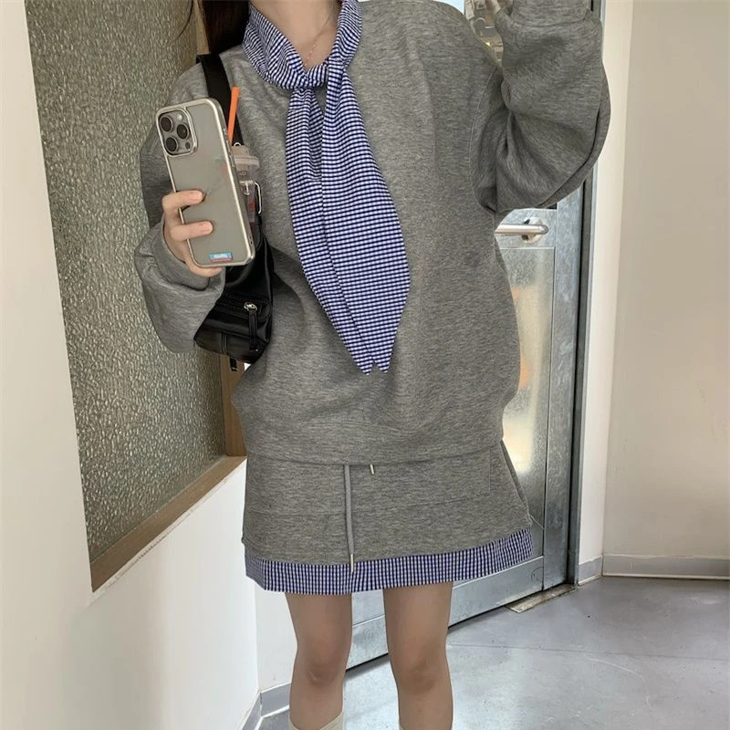 Plaid New Casual Patchwork Lace-up Long Sleeve Pullover Hoodie Outerwear + Women Autumn Drawstring Skirt Two Piece Sets
Plaid New Casual Patchwork Lace-up Long Sleeve Pullover Hoodie Outerwear + Women Autumn Drawstring Skirt Two Piece Sets