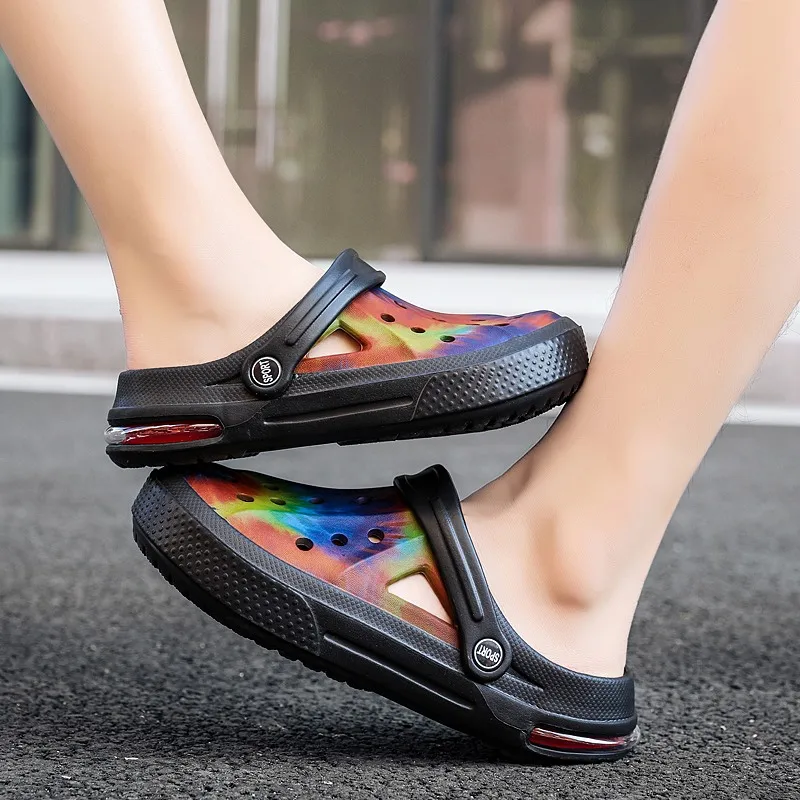 Men's and Women's Summer Shoes Sandals Outside Beach Slippers EVA Light Soft Breathable Slippers Size Male Sandals Flat Garden
Men's and Women's Summer Shoes Sandals Outside Beach Slippers EVA Light Soft Breathable Slippers Size Male Sandals Flat Garden