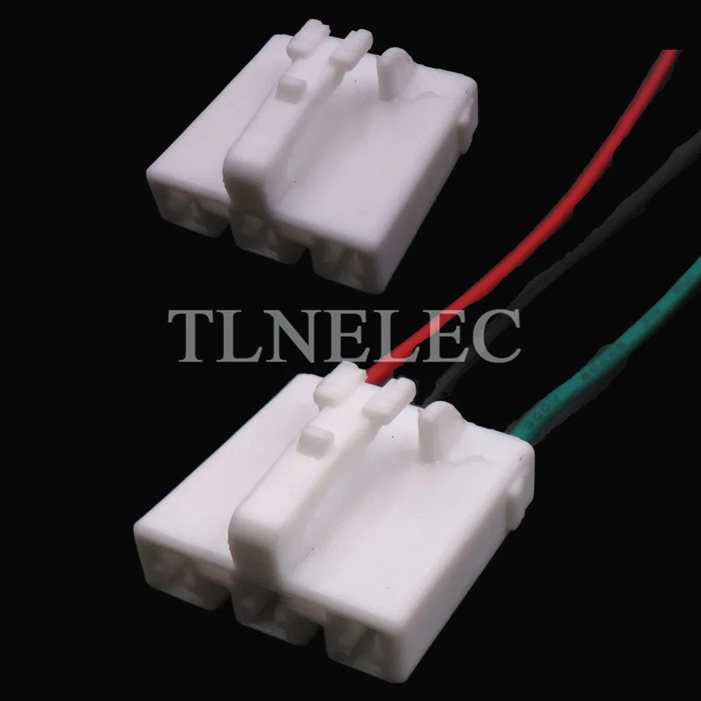 3 Pin Way Auto Electric Wire Cable Plastic Housing Unsealed Connector with Wires Car Wire Cable Sockets 7283-1132
3 Pin Way Auto Electric Wire Cable Plastic Housing Unsealed Connector with Wires Car Wire Cable Sockets 7283-1132