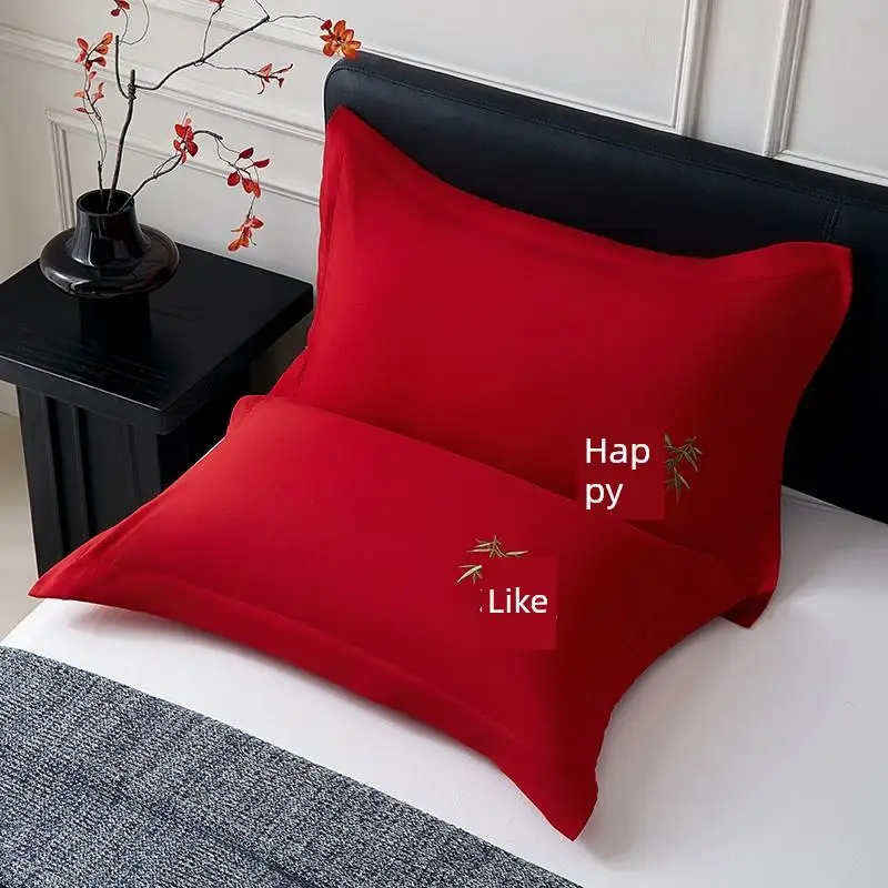 Утолщенные красные наволочки для свадебного постельного белья, для домашнего использования, большой размер, внутренний чехол для подушки, пара наволочек
Утолщенные красные наволочки для свадебного постельного белья, для домашнего использования, большой размер, внутренний чехол для подушки, пара наволочек