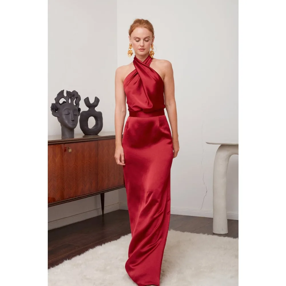 Customized Halter Neck Evening Dresses Column Luxury Party Dress Long Backless Elegant Modern Prom Cocktail Gowns for Women 2026
Customized Halter Neck Evening Dresses Column Luxury Party Dress Long Backless Elegant Modern Prom Cocktail Gowns for Women 2026