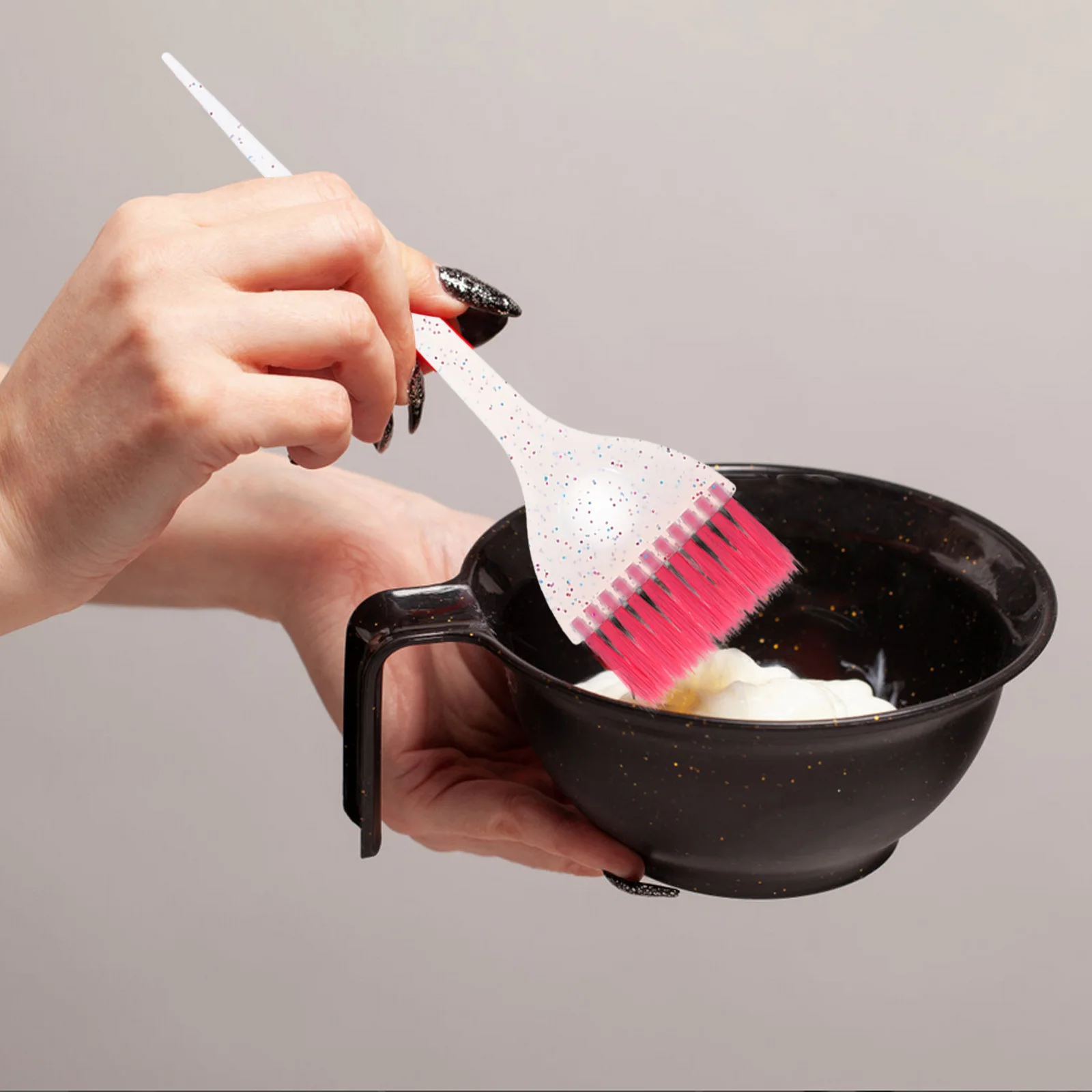 1 Set Hair Dye Comb Applicator: Professional Coloring Brushes For Tinting Highlighting Styling Oil Treatments Rat Tail Brush
1 Set Hair Dye Comb Applicator: Professional Coloring Brushes For Tinting Highlighting Styling Oil Treatments Rat Tail Brush