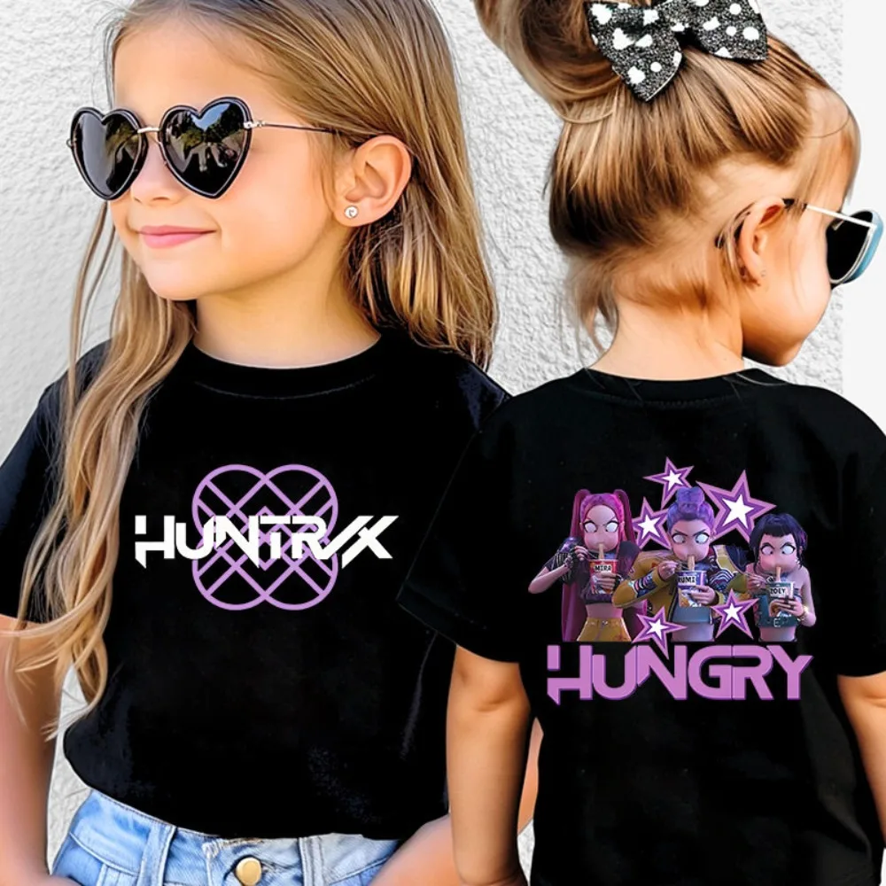 Футболка KPop Demon Hunters для женщин и девочек, летняя, с коротким рукавом, в стиле аниме HUNTR/X, Rumi Mira Zoey, комплект для родителей и детей
Футболка KPop Demon Hunters для женщин и девочек, летняя, с коротким рукавом, в стиле аниме HUNTR/X, Rumi Mira Zoey, комплект для родителей и детей