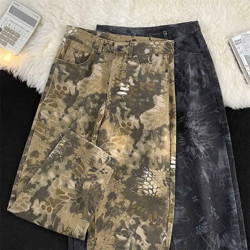 Retro American Street Style Men's Jeans Vintage Distressed Wide Leg Camouflage Loose Casual Trousers Trendy Youth Fashion
Retro American Street Style Men's Jeans Vintage Distressed Wide Leg Camouflage Loose Casual Trousers Trendy Youth Fashion