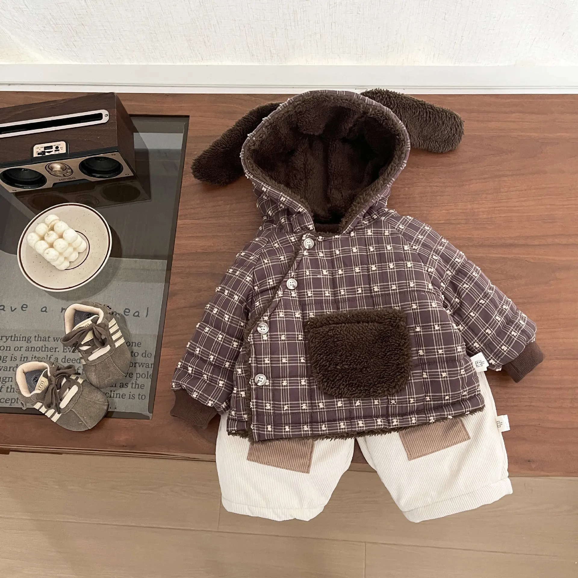 2025 Thickened Cotton Jacket Autumn Winter Baby Cartoon Cute Bunny Ears Fleece Cotton Coat Baby Quilted Jacket
2025 Thickened Cotton Jacket Autumn Winter Baby Cartoon Cute Bunny Ears Fleece Cotton Coat Baby Quilted Jacket