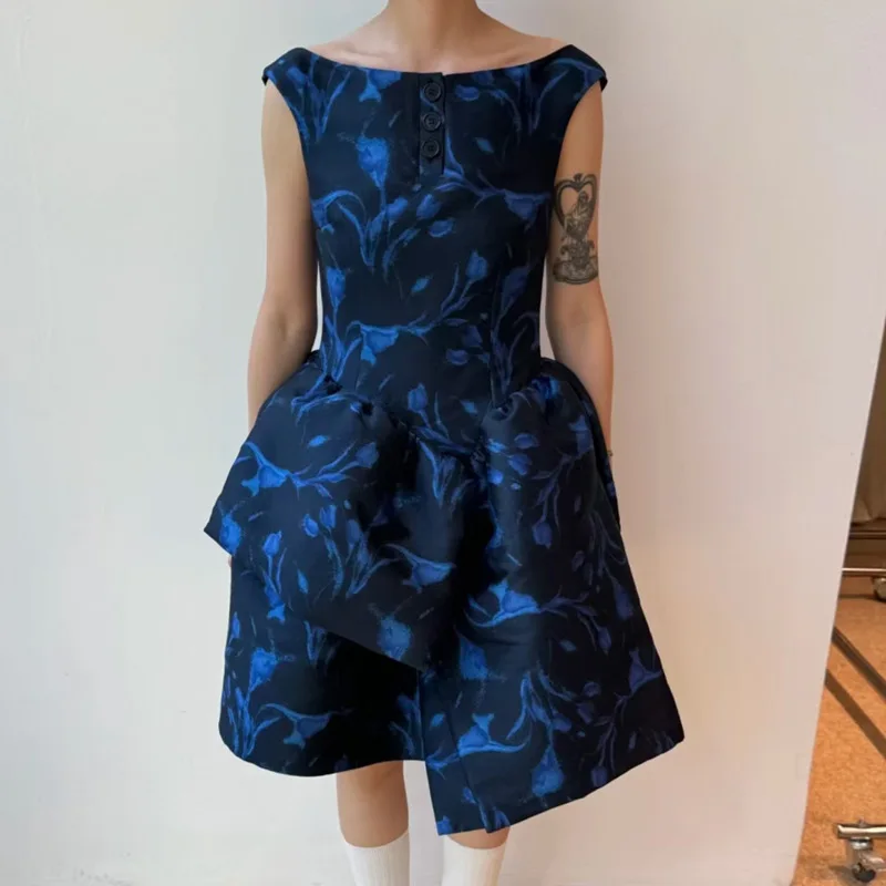 Женское платье Ele Blue с асимметричным подолом на одно плечо, осенняя коллекция 2025, с завышенной талией, из полиэстера, базовое, элегантное
Женское платье Ele Blue с асимметричным подолом на одно плечо, осенняя коллекция 2025, с завышенной талией, из полиэстера, базовое, элегантное
