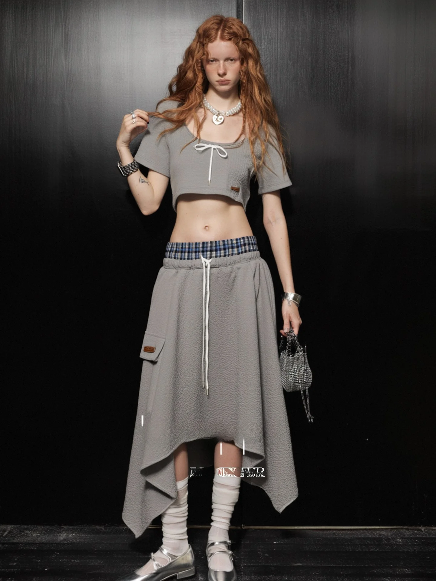 Huaappuw Commuter Layered A-Line Skirt Double Waist Design Versatile Fashionable Half-length Skirt for Women City Commuting
Huaappuw Commuter Layered A-Line Skirt Double Waist Design Versatile Fashionable Half-length Skirt for Women City Commuting