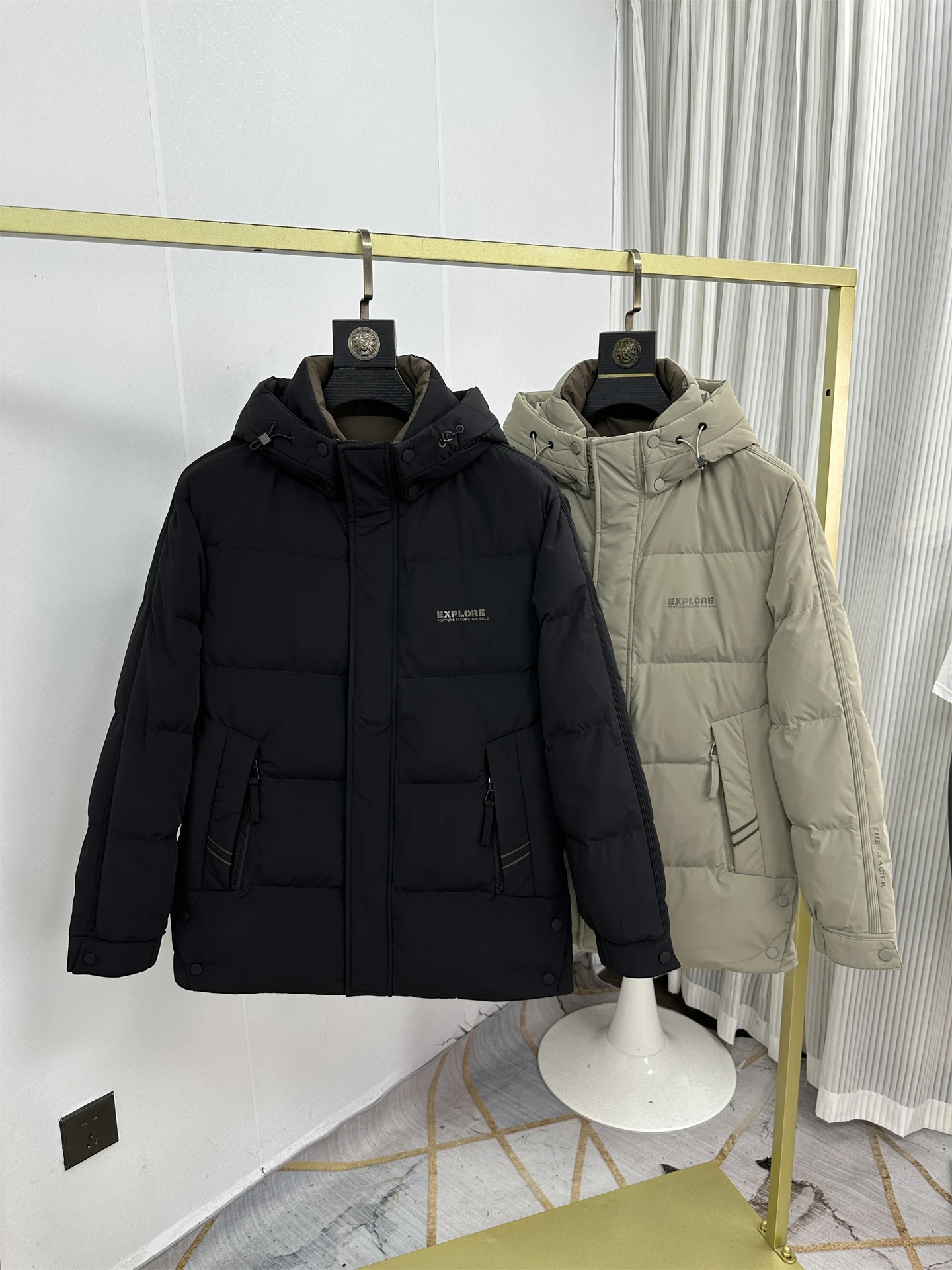 Утепленная мужская куртка средней длины с 90% пуха, теплая, ветрозащитная, для активного отдыха, городская, повседневная, из нейлоновой ткани, рабочая одежда, на молнии
Утепленная мужская куртка средней длины с 90% пуха, теплая, ветрозащитная, для активного отдыха, городская, повседневная, из нейлоновой ткани, рабочая одежда, на молнии