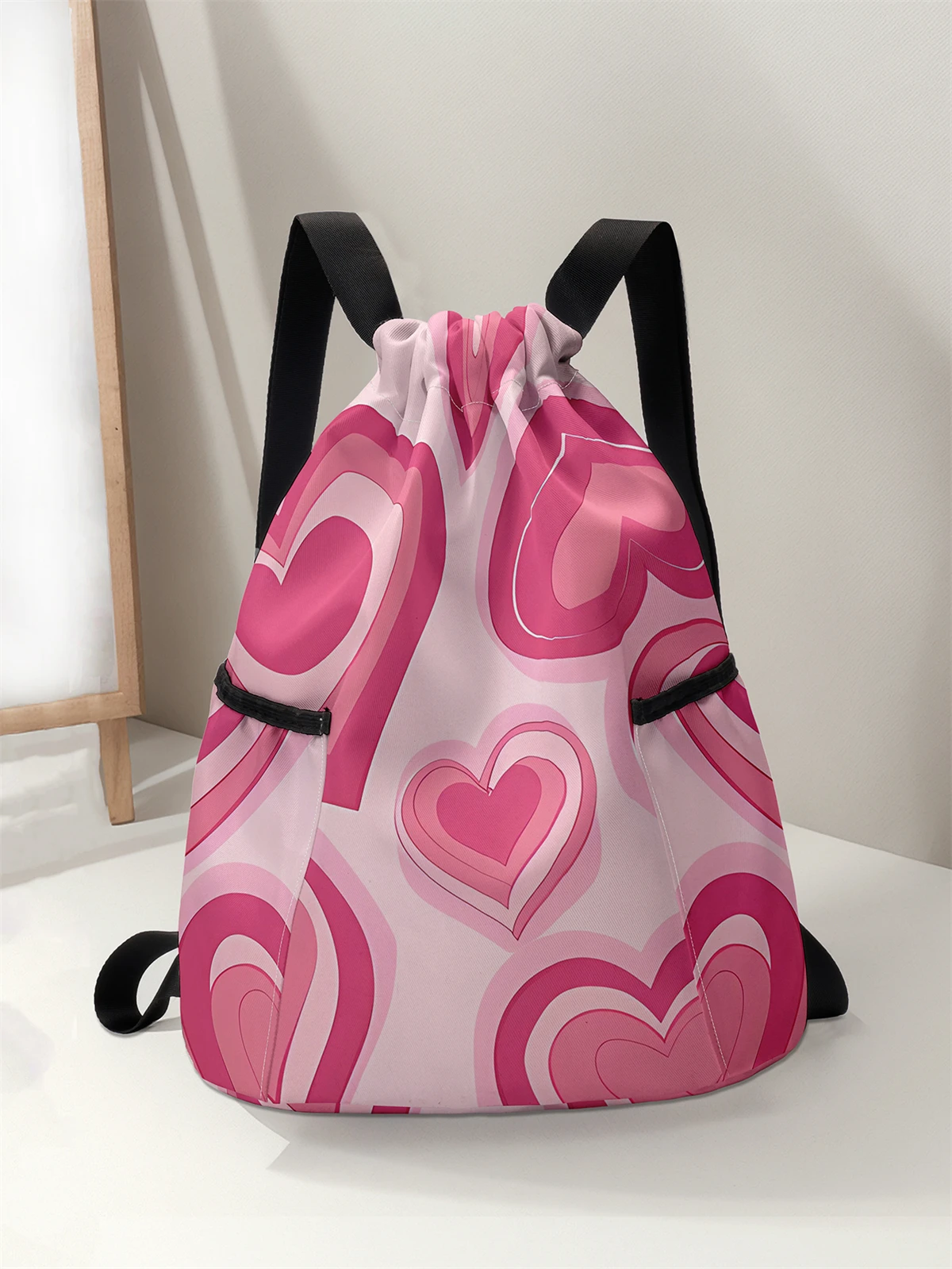 Рюкзак Love Pattern на шнурке — прочная сумка для фитнеса большой вместимости, регулируемый плечевой ремень, спортивный пляжный рюкзак
Рюкзак Love Pattern на шнурке — прочная сумка для фитнеса большой вместимости, регулируемый плечевой ремень, спортивный пляжный рюкзак