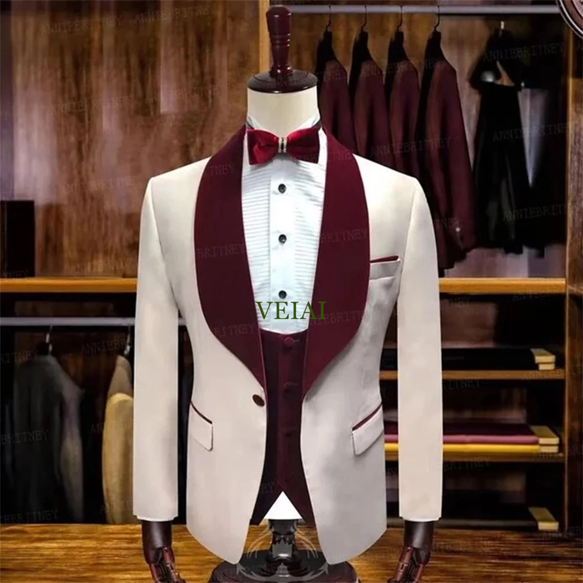 CustomizedCustom Made Classic Fashion Pink Groom Tuxedos Groomsmen Burgundy Velvet Shawl Lapel Best Man Suit Wedding Men's Blaze
CustomizedCustom Made Classic Fashion Pink Groom Tuxedos Groomsmen Burgundy Velvet Shawl Lapel Best Man Suit Wedding Men's Blaze