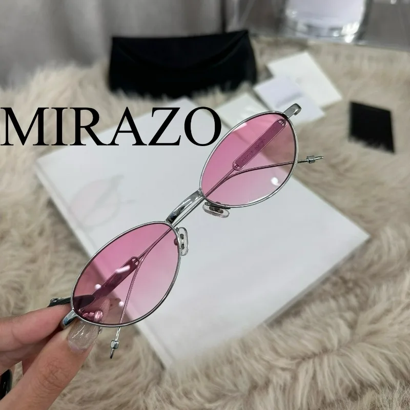 2025 Korea GM oval sunglasses uv400 unisex Titanium Super light GM glasses frame UV400 sun glass protection Pink shades M&M216
2025 Korea GM oval sunglasses uv400 unisex Titanium Super light GM glasses frame UV400 sun glass protection Pink shades M&M216