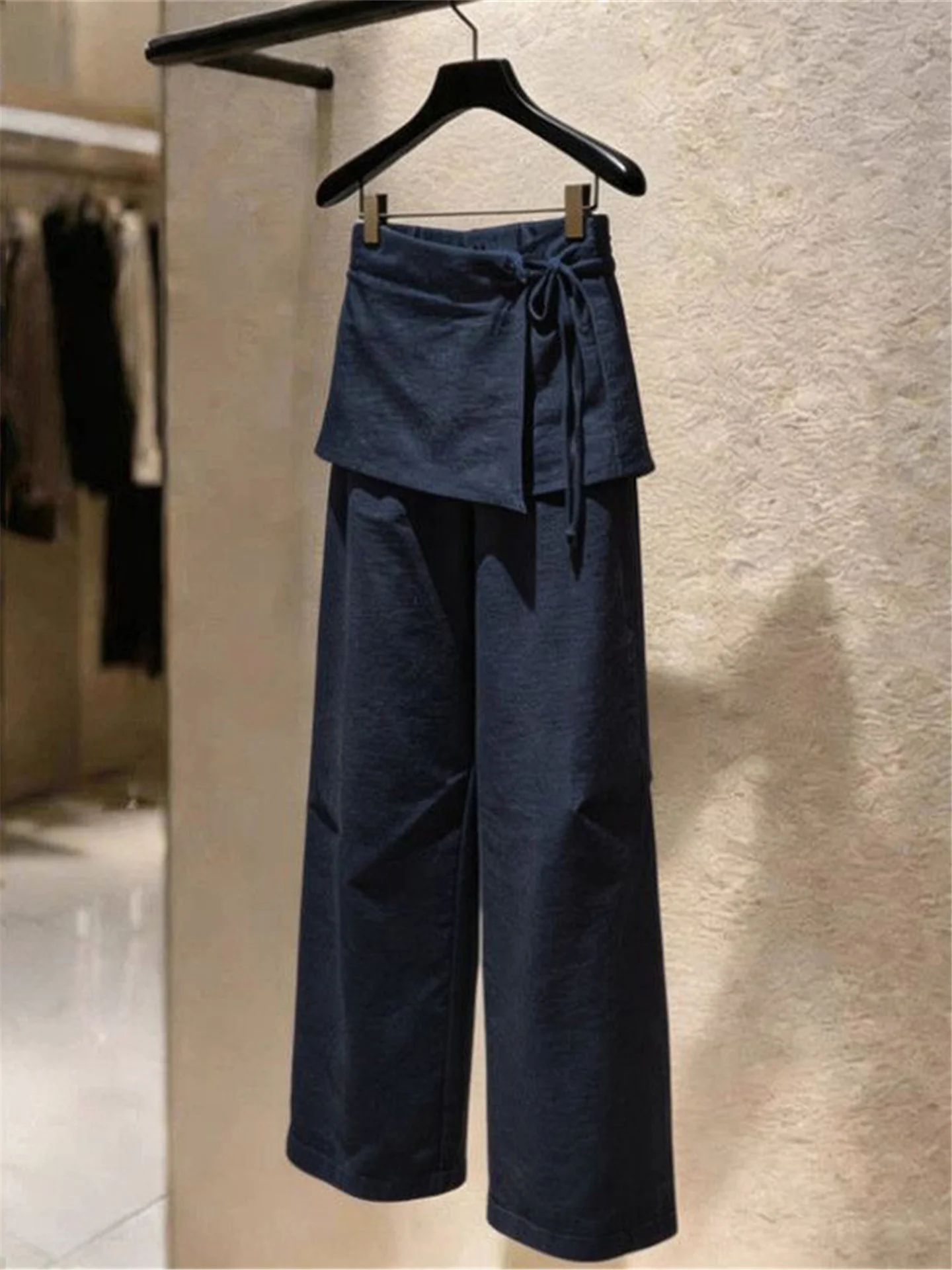 Slimming Wide Leg Pants Women's Fashionable Casual Loose High Waist Polyester Fiber Summer Outdoor Quick Dry Mosquito Proof
Slimming Wide Leg Pants Women's Fashionable Casual Loose High Waist Polyester Fiber Summer Outdoor Quick Dry Mosquito Proof